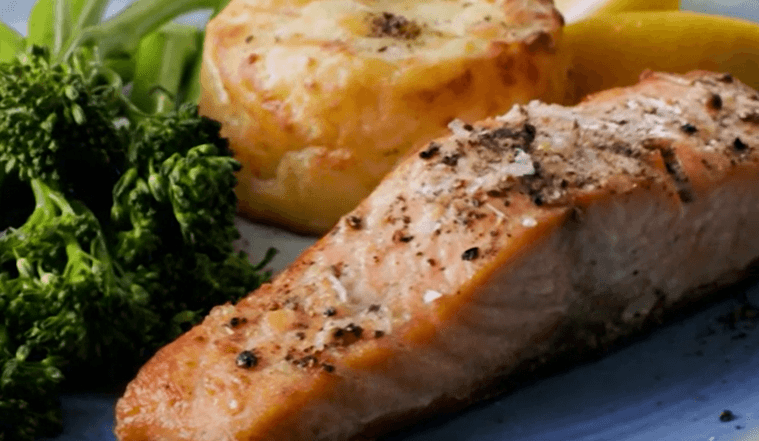 Here’s how to whip up a gorgeous salmon roast for two