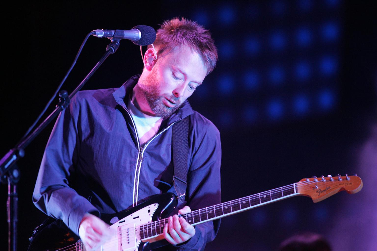 Radiohead to kick off weekly live shows with iconic 2000 Irish gig