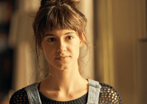 “Men in lab coats” – Normal People star confused by GAA umpires while filming