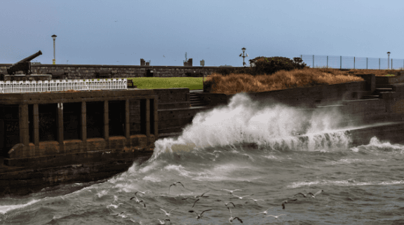 Met Eireann has issued the entire country with a weather advisory until 6pm on Saturday