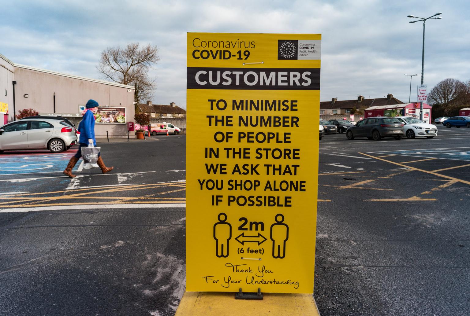 The wearing of face coverings in shops and other indoor settings is ‘likely to be made mandatory’