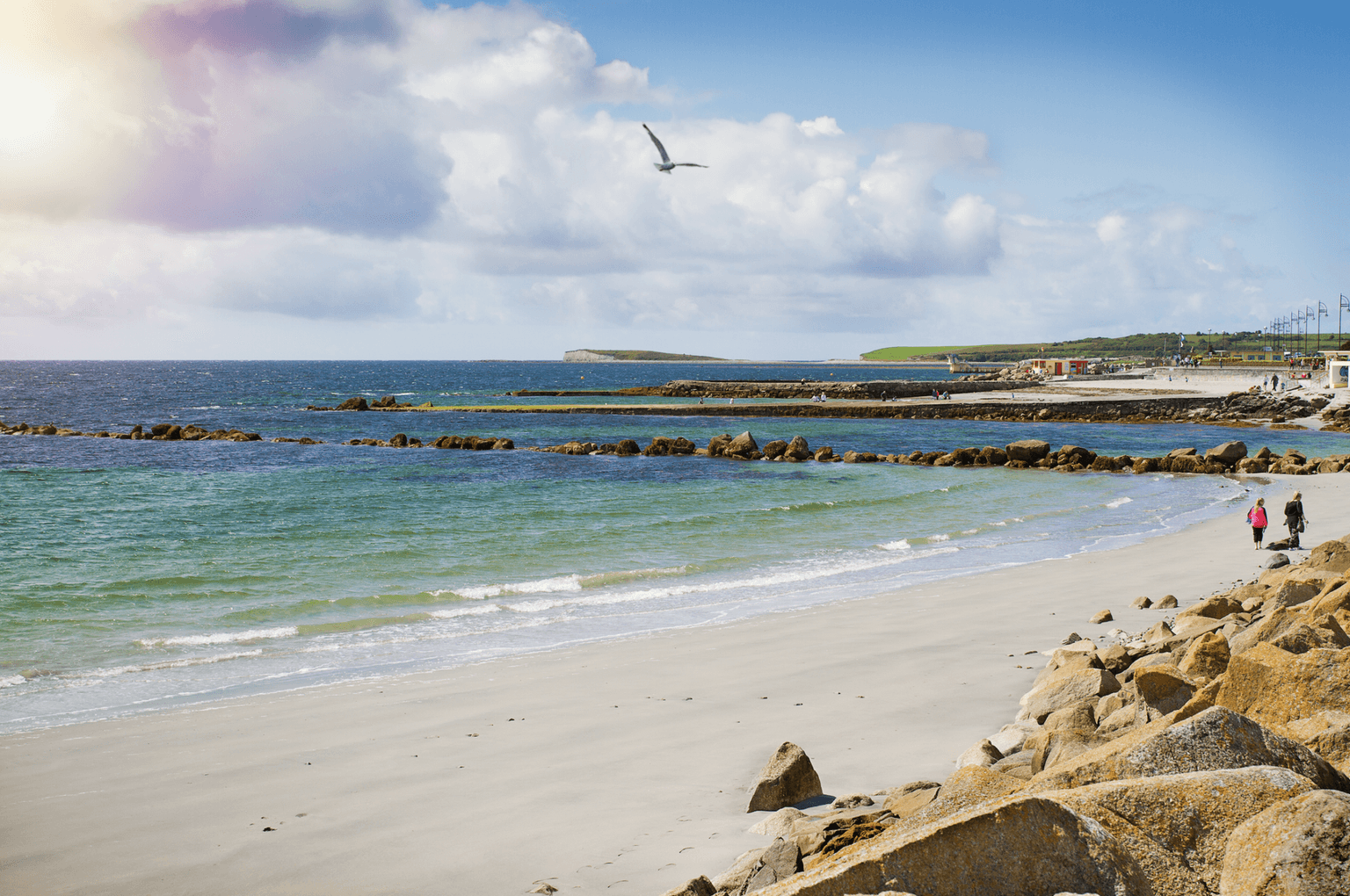 Temperatures to hit 25 degrees in parts of the country today