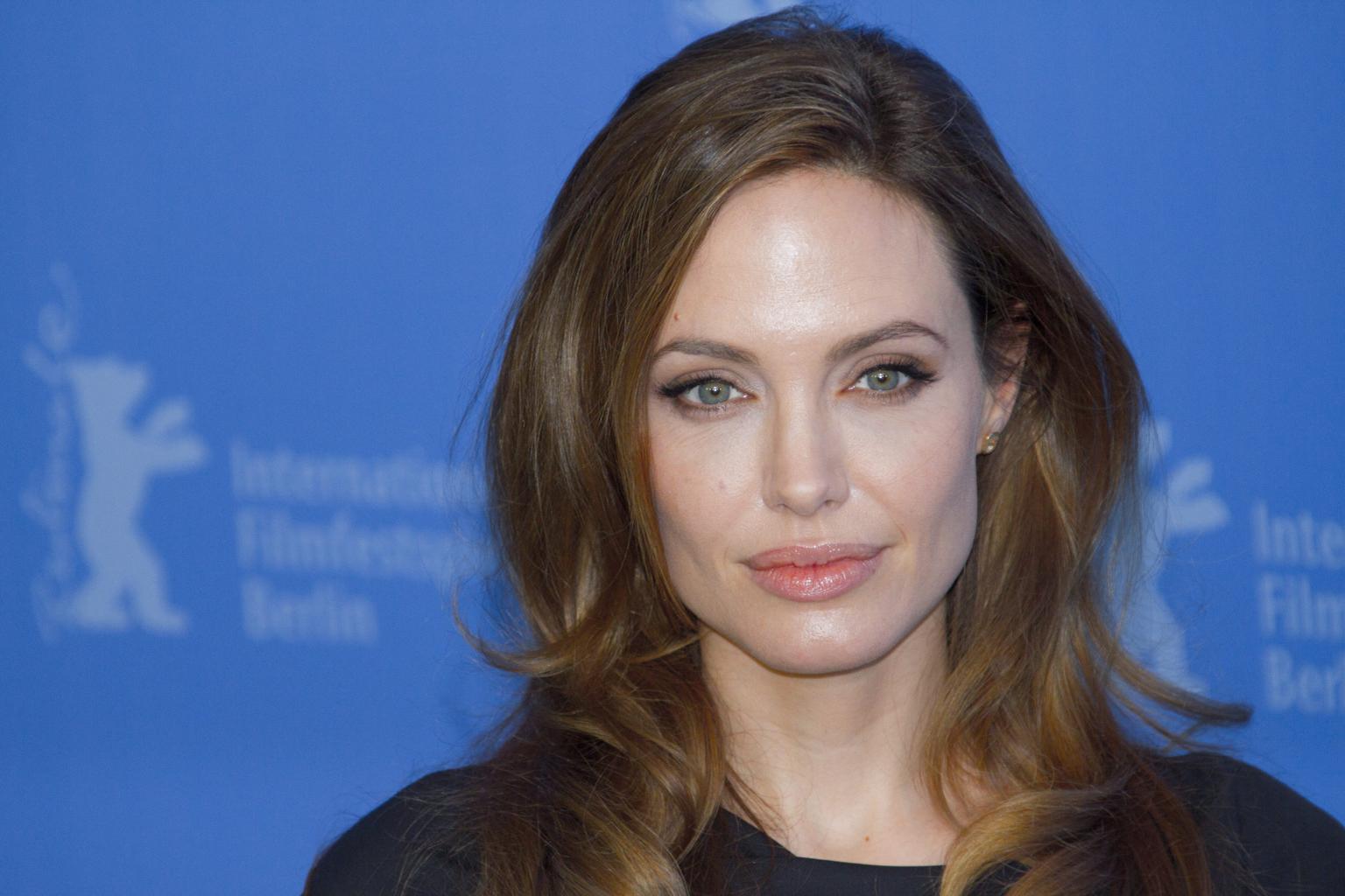 WATCH: Angelina Jolie appeared on Irish TV yesterday and was full of praise for one of our stars