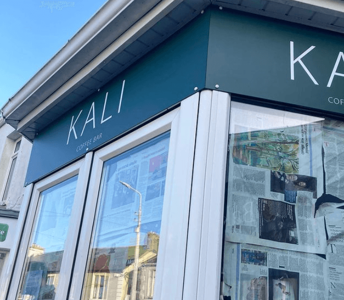 There’s a new artisan coffee shop in Galway AND it’s dog-friendly 