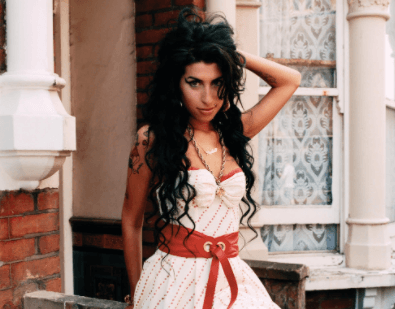 TG4 will air ten incredible late night concerts this Christmas