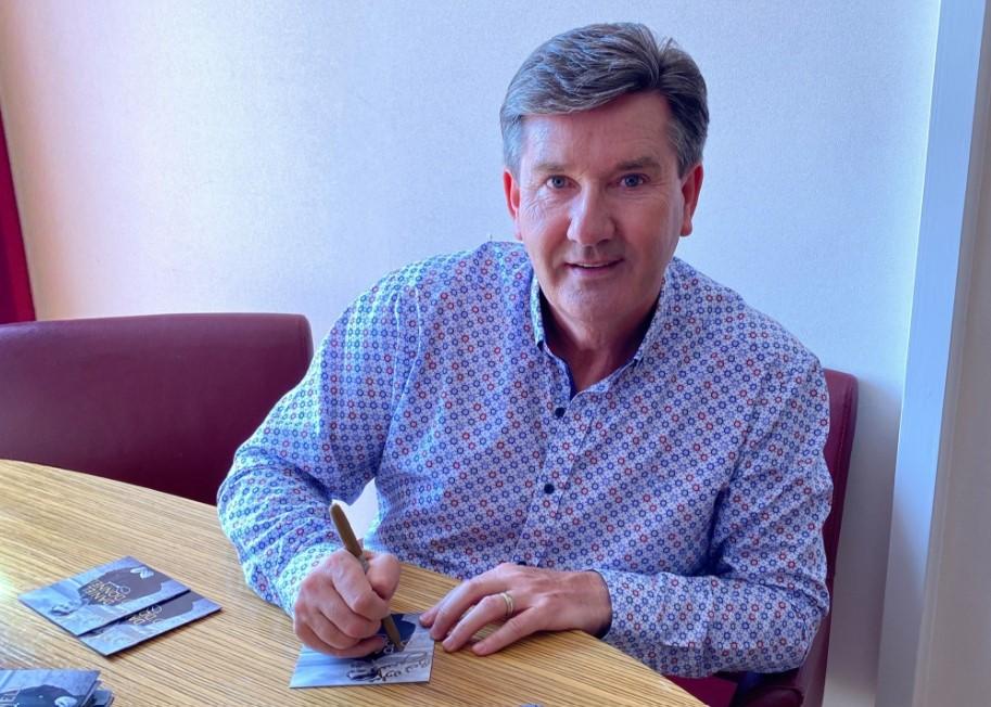 Fans warned against fake Daniel O’Donnell page doing the rounds online