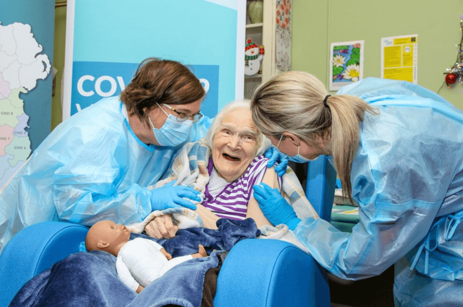 PICS: Photo of 101-year-old Galway woman getting the vaccine paints a thousand words