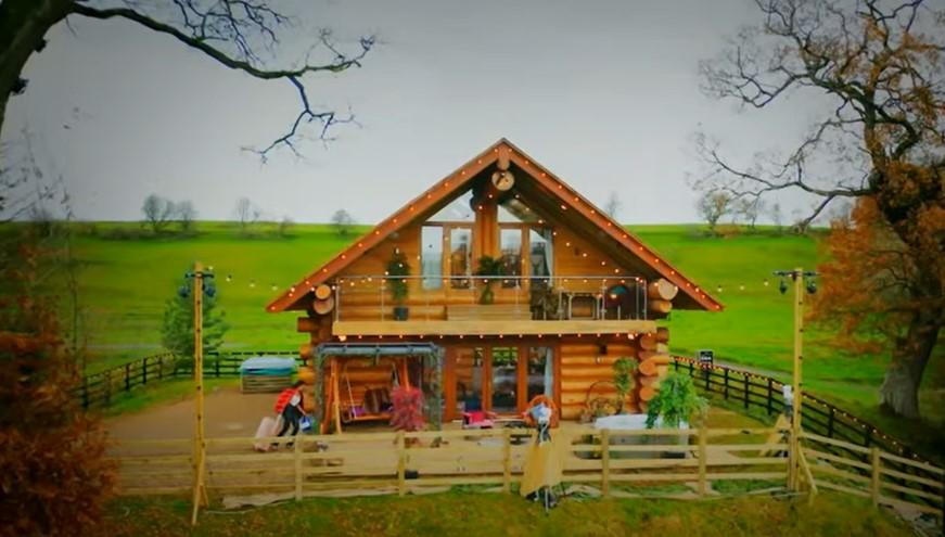 ITV2’s new winter dating show starts tonight