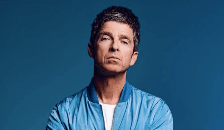 Noel Gallagher will give an exclusive performance on this week’s Late Late Show