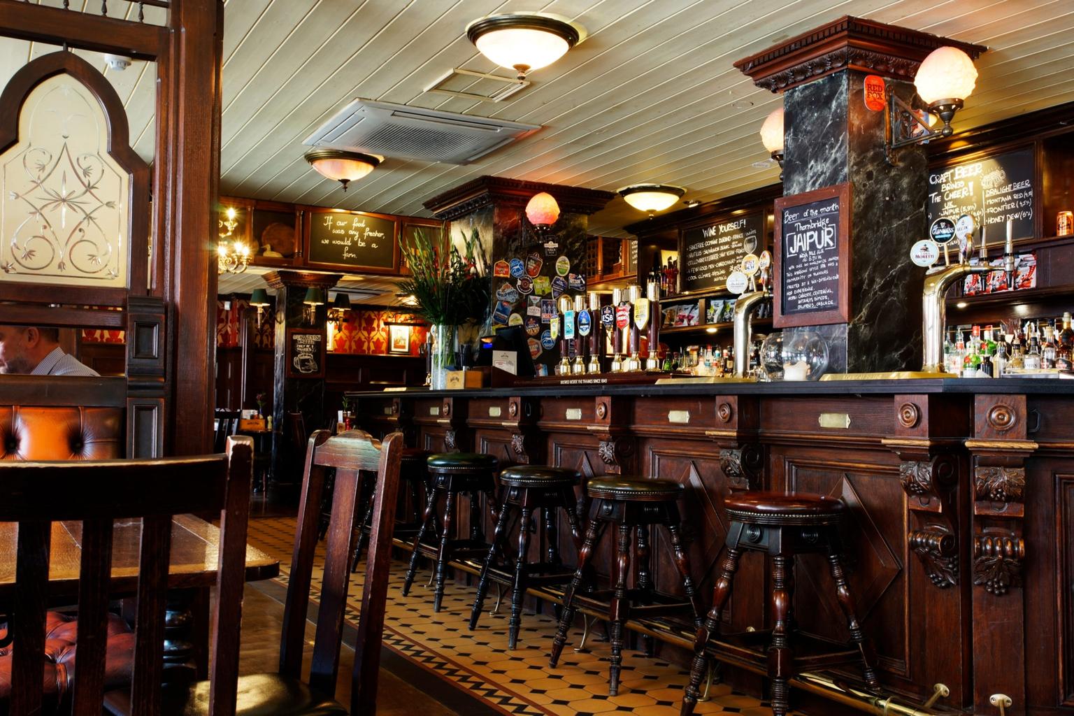 Leo Varadkar has given a proposed date for a return of indoor pub service