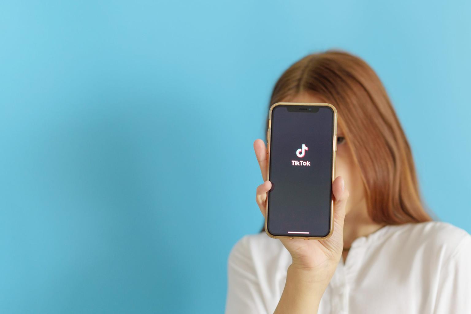 8 Irish TikTok accounts you need to be following