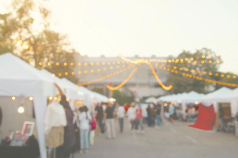 Ready to get involved in Second Hand September? There’s a virtual flea market happening this Sunday