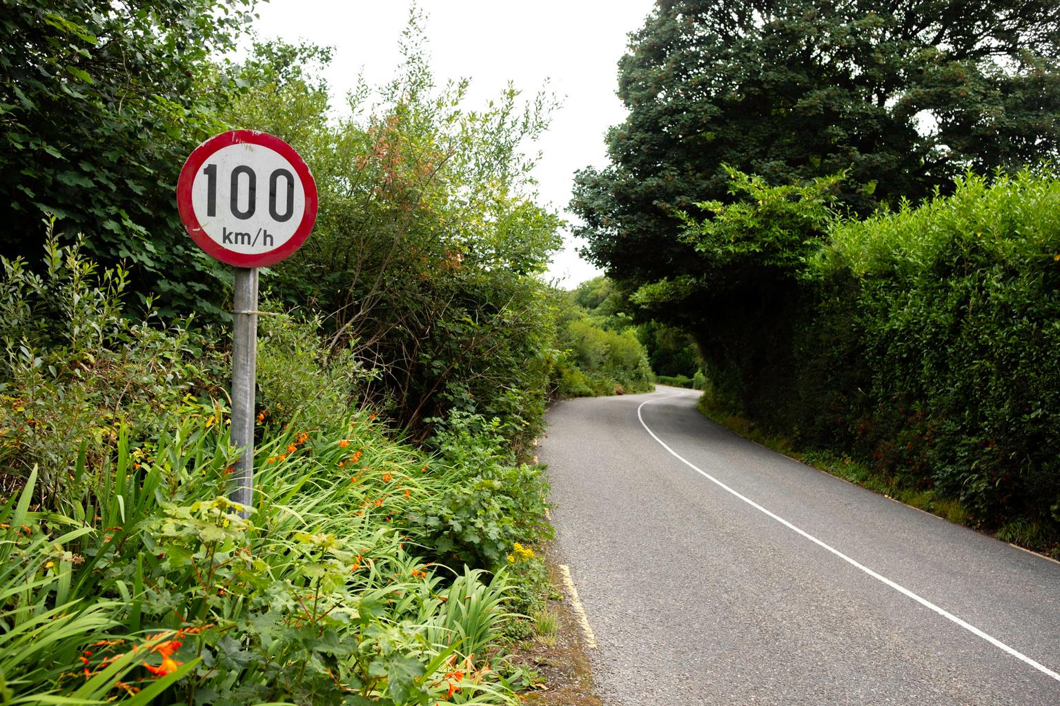 ‘Worrying trend’ of Irish road deaths spurs speed limit review