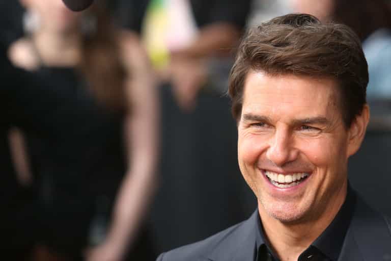 Tom Cruise allegedly almost got a hiding for “stealing cigarettes” in a Kerry pub Tom Cruise allegedly almost got a hiding for “stealing cigarettes” in a Kerry pub