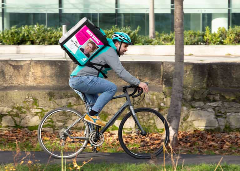 Photos of missing people to appear on Deliveroo riders’ bags this month Photos of missing people to appear on Deliveroo riders’ bags this month