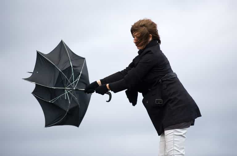 As Storm Brendan tracks towards Ireland, 11 counties receive orange warning As Storm Brendan tracks towards Ireland, 11 counties receive orange warning