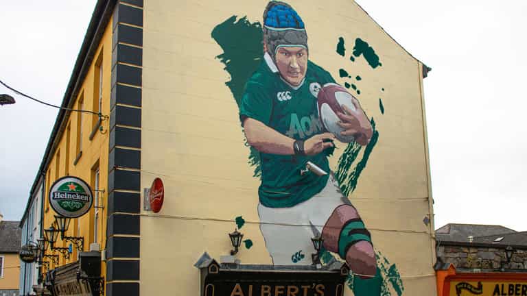 Some class murals of Ireland women’s rugby players have been appearing around the country Some class murals of Ireland women’s rugby players have been appearing around the country