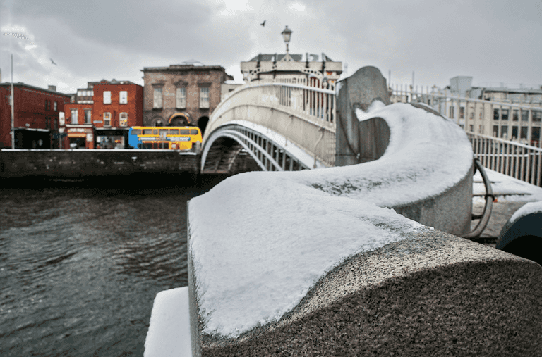 Snow, thunderstorms and freezing conditions forecast for Tuesday Snow, thunderstorms and freezing conditions forecast for Tuesday