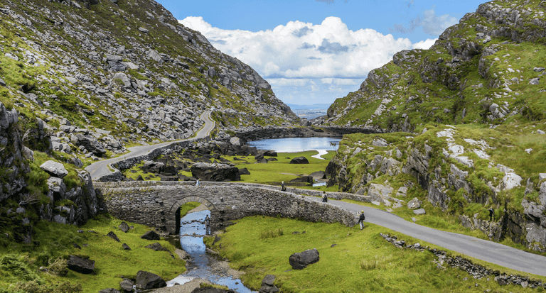 Avoca Moll’s Gap reopens today and the drive there is STUNNING Avoca Moll’s Gap reopens today and the drive there is STUNNING