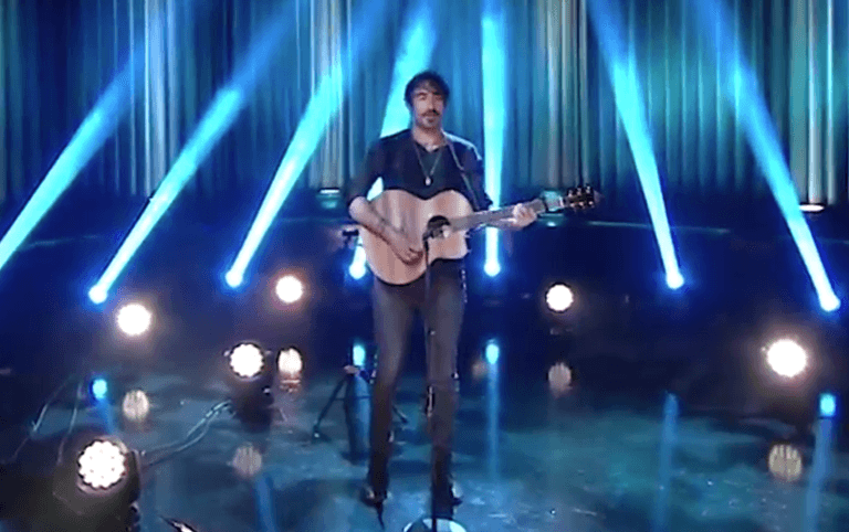 Everyone is loving Danny from The Coronas performance on The Late Late last night Everyone is loving Danny from The Coronas performance on The Late Late last night