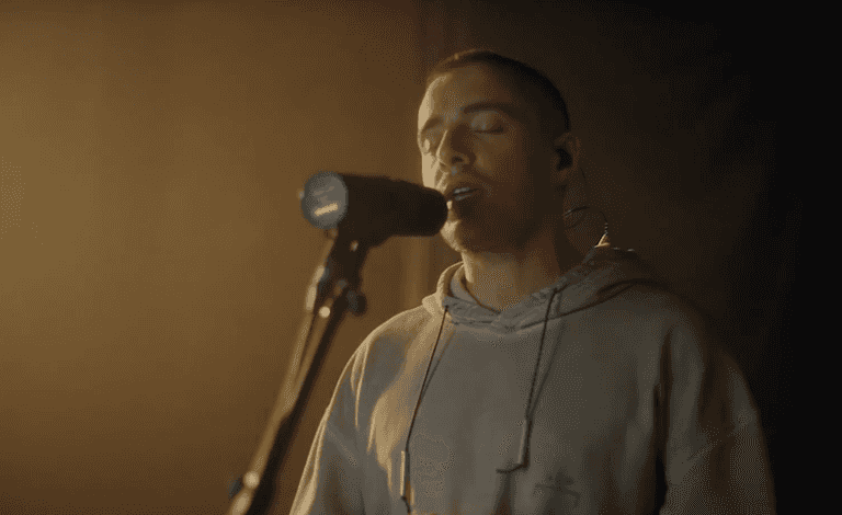 Dermot Kennedy celebrates record-breaking album success Dermot Kennedy celebrates record-breaking album success