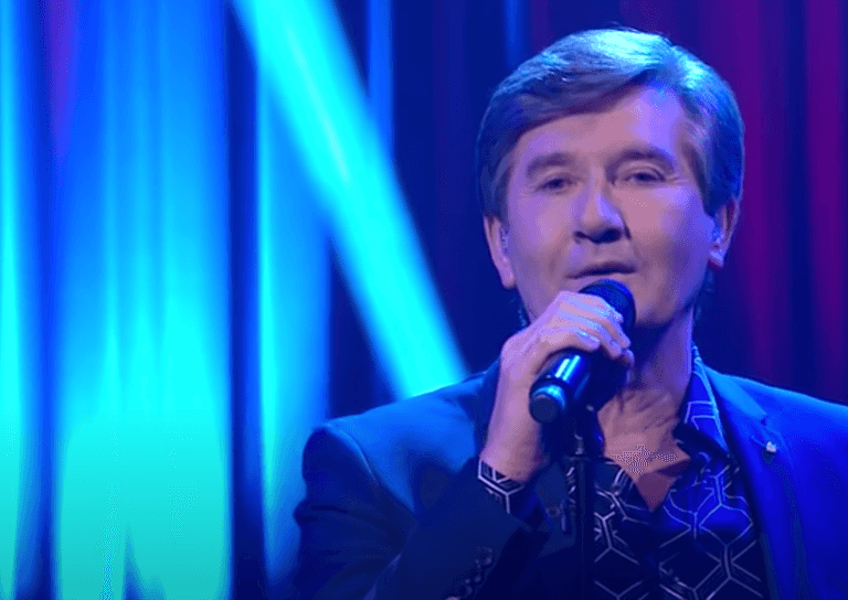 Daniel O’Donnell to perform first-ever online gig now he’s perfected the art of live stream Daniel O’Donnell to perform first-ever online gig now he’s perfected the art of live stream