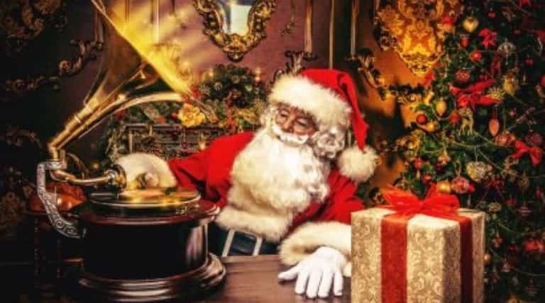 Christmas FM is back online as of TODAY Christmas FM is back online as of TODAY