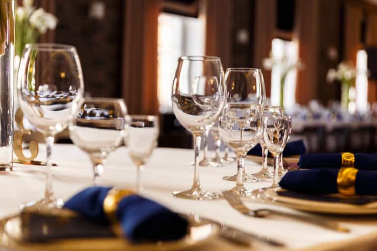 Restaurants told ‘magic number’ of daily Covid cases that would allow them to reopen next month Restaurants told ‘magic number’ of daily Covid cases that would allow them to reopen next month