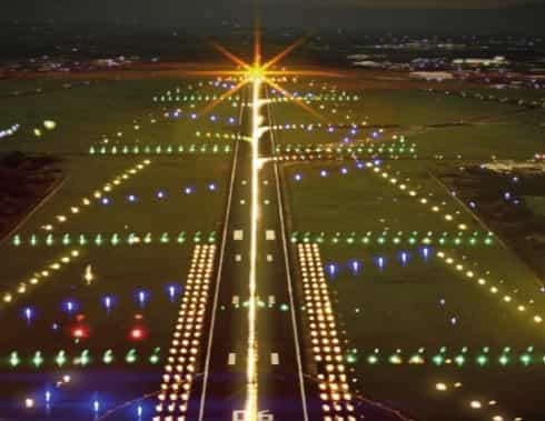 PICS: Shannon Airport pulled out all the stops with their Christmas lights this year PICS: Shannon Airport pulled out all the stops with their Christmas lights this year