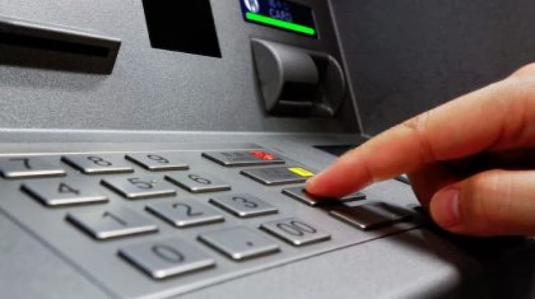 Gardaí and AIB warn of increased ‘smishing’ attacks in January Gardaí and AIB warn of increased ‘smishing’ attacks in January