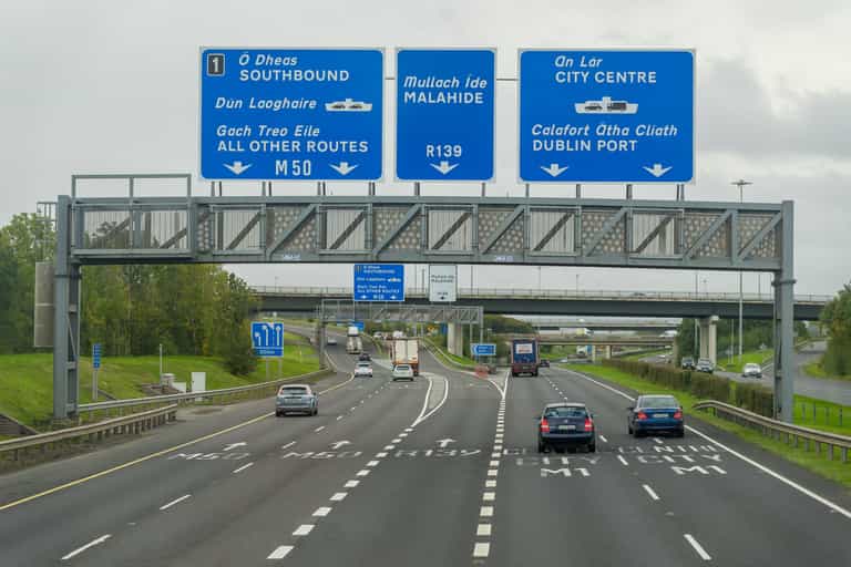 Gardaí remind public that “passengers face a fine as well” for non-essential breach of 5km limit Gardaí remind public that “passengers face a fine as well” for non-essential breach of 5km limit
