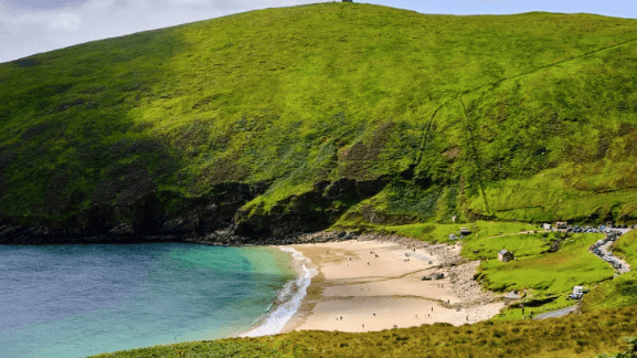 Lonely Planet has named Ireland’s top 10 beaches Lonely Planet has named Ireland’s top 10 beaches