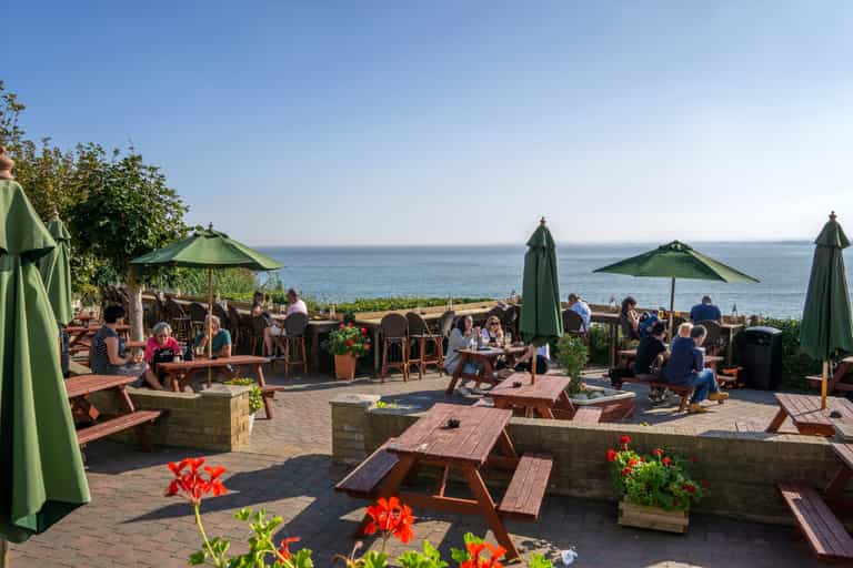 Specific date mooted for potential May reopening of beer gardens Specific date mooted for potential May reopening of beer gardens