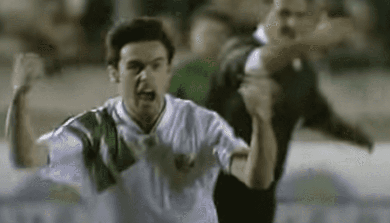 Tributes pour in for former Ireland international Alan McLoughlin following news of his passing Tributes pour in for former Ireland international Alan McLoughlin following news of his passing