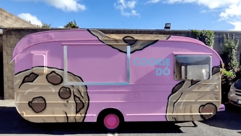 We’re hoping we come across this pink cookie caravan on the roads this weekend! We’re hoping we come across this pink cookie caravan on the roads this weekend!
