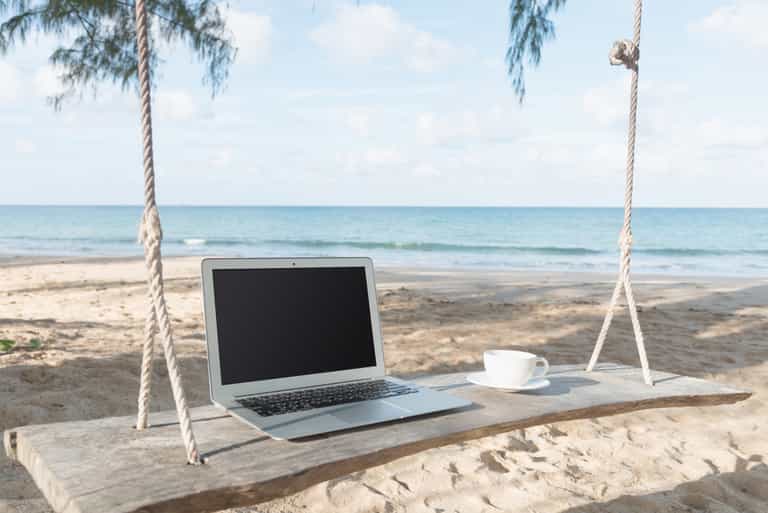 Working from the kitchen table getting you down? You could have a chance to relocate with this new RTÉ show Working from the kitchen table getting you down? You could have a chance to relocate with this new RTÉ show