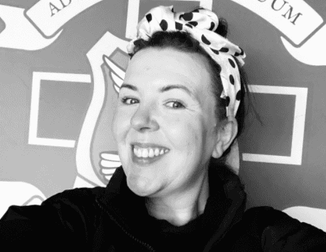 “Last day of school” – Lisa McGee shares a Twitter update for S3 of Derry Girls “Last day of school” – Lisa McGee shares a Twitter update for S3 of Derry Girls