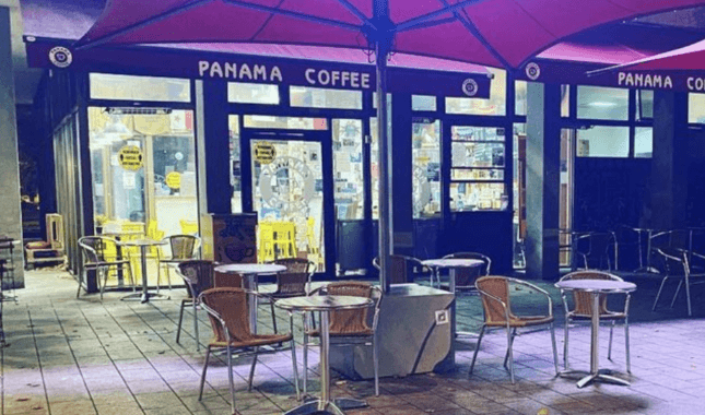 Dundalk café to offer a free rose for every coffee order today Dundalk café to offer a free rose for every coffee order today