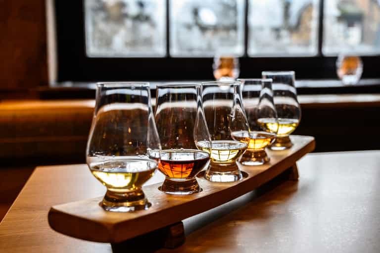 10 Irish whiskeys perfect for gifting this Christmas 10 Irish whiskeys perfect for gifting this Christmas