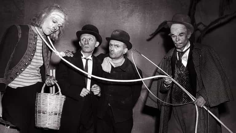 Irish director’s Beckett production cancelled after allowing only men to audition Irish director’s Beckett production cancelled after allowing only men to audition