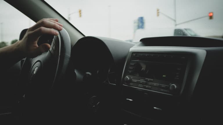 Woman passes her driving test on her 960th attempt after spending over €12,500 Woman passes her driving test on her 960th attempt after spending over €12,500