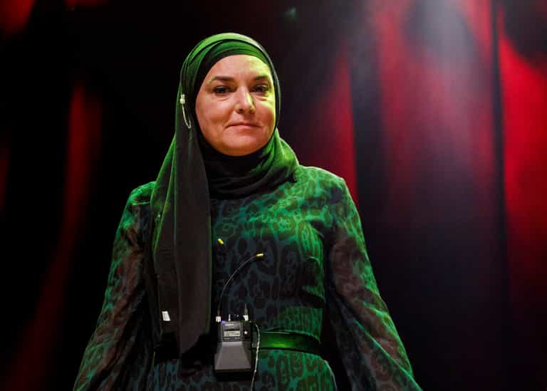 Sinéad O’Connor warned fans of ‘violent’ stalker two weeks before her death Sinéad O’Connor warned fans of ‘violent’ stalker two weeks before her death