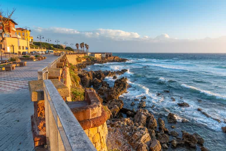 Irish holidaymakers advised to reconsider booking trips amid heatwave in Europe Irish holidaymakers advised to reconsider booking trips amid heatwave in Europe
