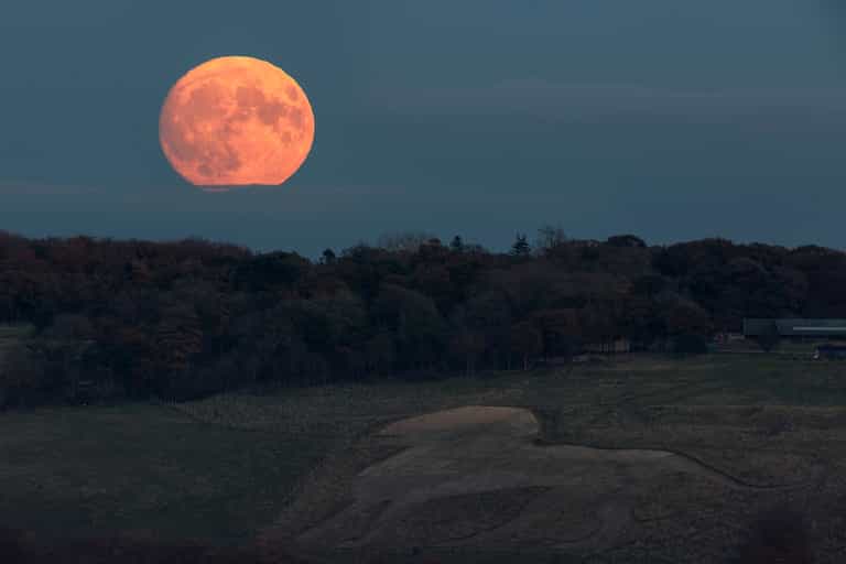 The first supermoon of 2023 will be visible over Ireland the next two nights The first supermoon of 2023 will be visible over Ireland the next two nights