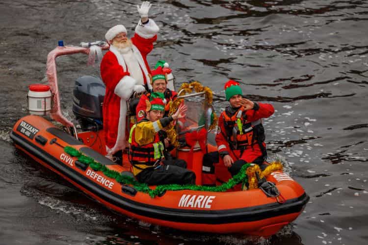 Santa will arrive to Kilkenny by boat this month, to mark the launch of the city’s Christmas market Santa will arrive to Kilkenny by boat this month, to mark the launch of the city’s Christmas market