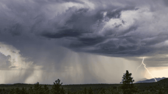 A thunderstorm warning has been issued for the whole of Ireland A thunderstorm warning has been issued for the whole of Ireland