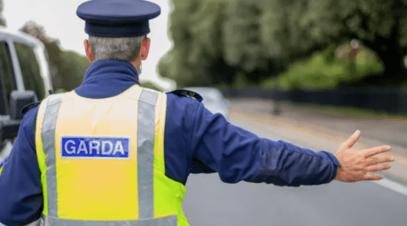 AA Roadwatch warns Cork drivers of several impassable routes due to flooding AA Roadwatch warns Cork drivers of several impassable routes due to flooding