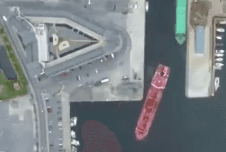 WATCH: Boat parking job at Galway Harbour is as satisfying as a game of Tetris WATCH: Boat parking job at Galway Harbour is as satisfying as a game of Tetris