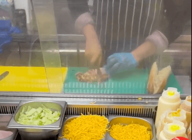 This Ballybough deli has schooled us on how all chicken fillet rolls should be made This Ballybough deli has schooled us on how all chicken fillet rolls should be made