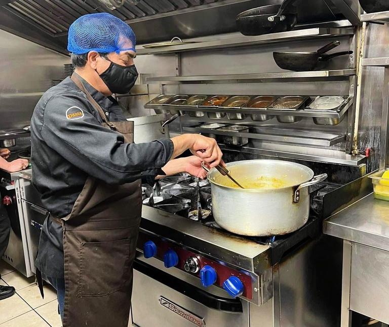 Chef comes out of retirement to help out Wicklow-restaurant hit by covid Chef comes out of retirement to help out Wicklow-restaurant hit by covid